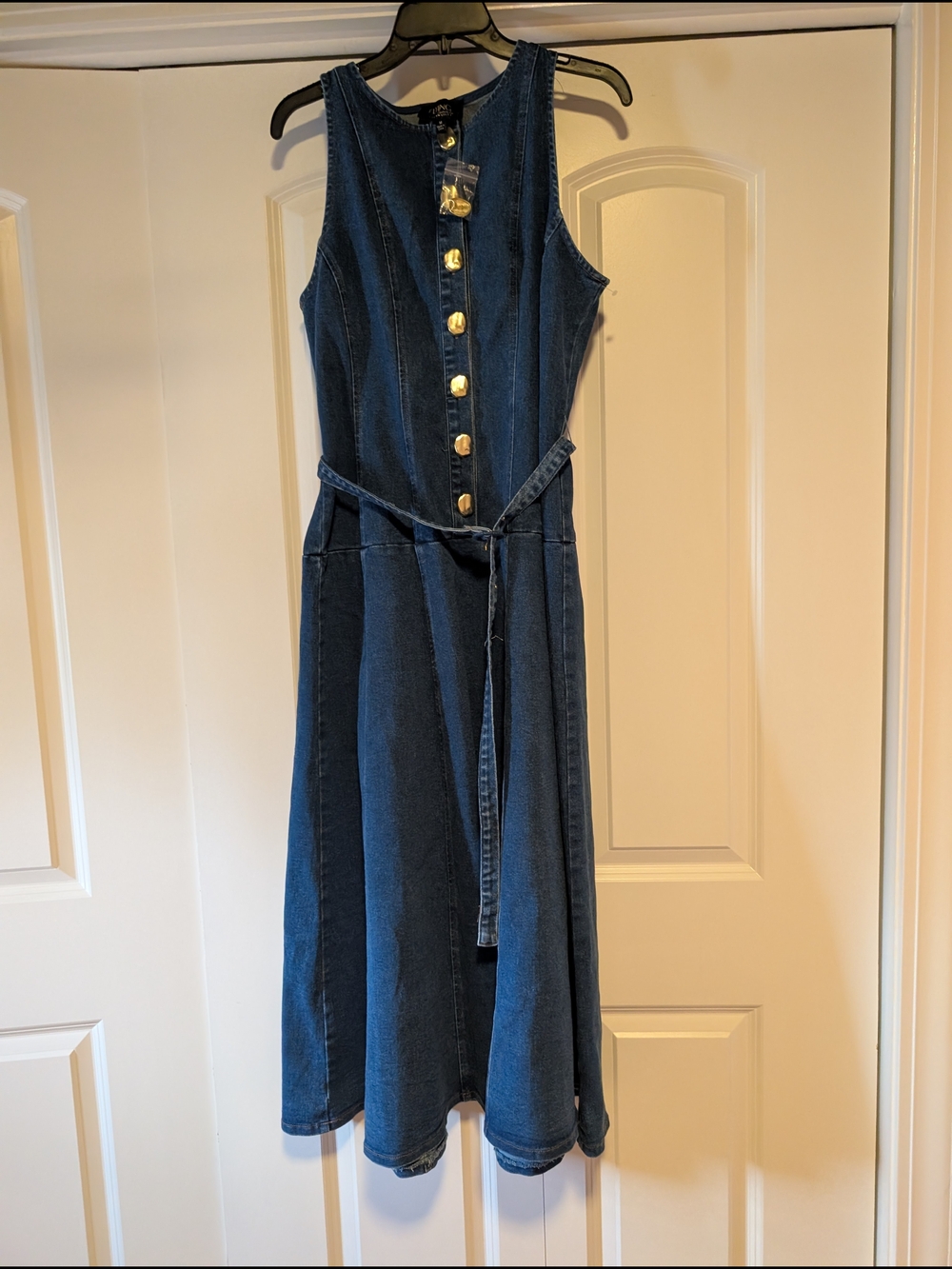 FLYING TOMATO Belted Denim Midi Dress - Picture 2 of 8